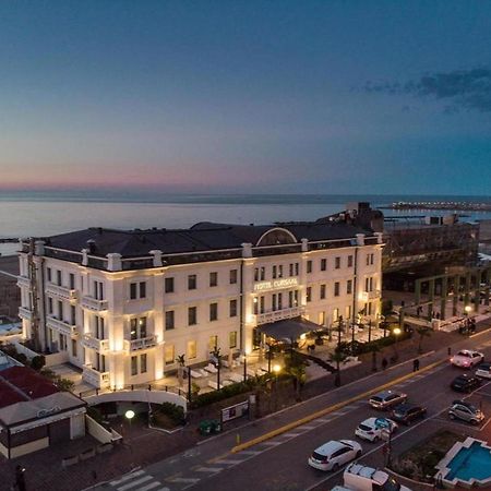Kursaal Hotel Cattolica Esterno foto