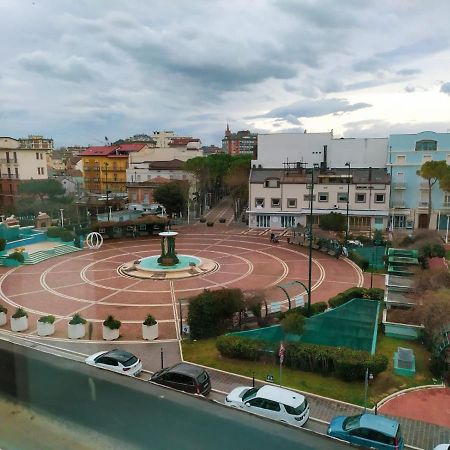 Kursaal Hotel Cattolica Esterno foto