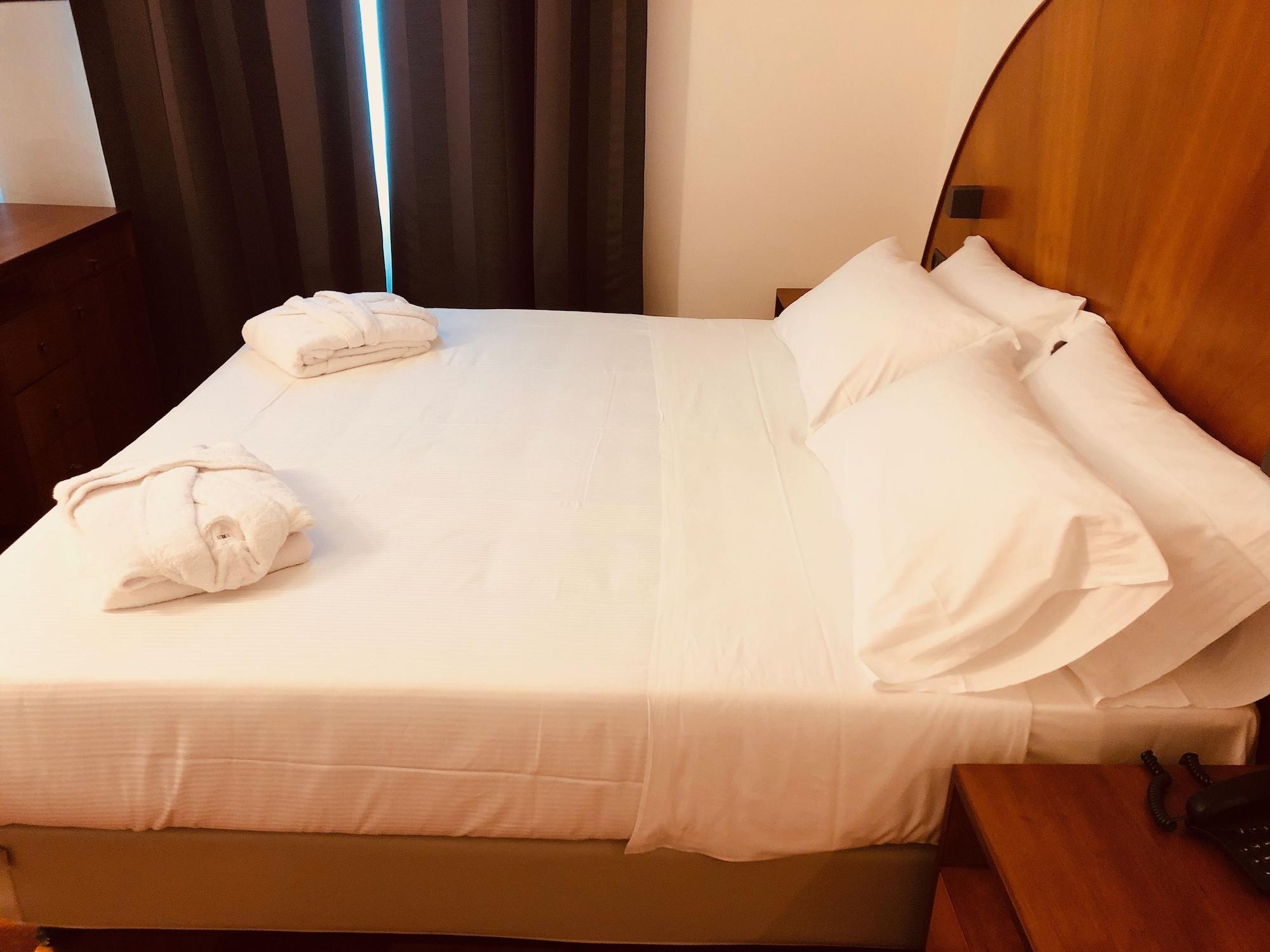 Kursaal Hotel Cattolica Esterno foto